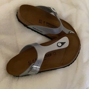 BIRKENSTOCK